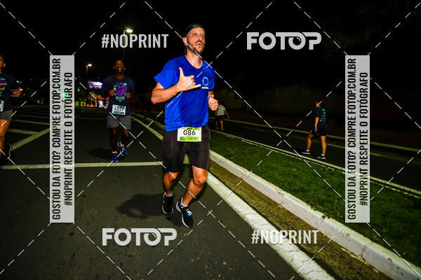 Buy your photos of the eventItu Night Run on Fotop