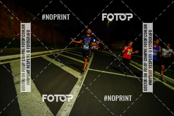 Buy your photos of the eventItu Night Run on Fotop