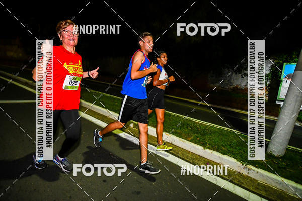 Buy your photos of the eventItu Night Run on Fotop