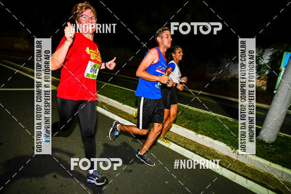 Buy your photos of the eventItu Night Run on Fotop