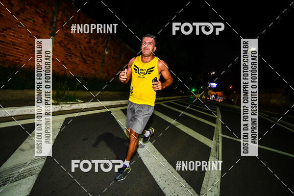 Buy your photos of the eventItu Night Run on Fotop