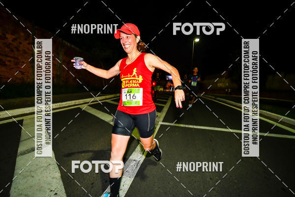 Buy your photos of the eventItu Night Run on Fotop