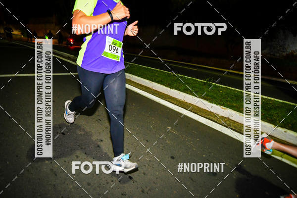 Buy your photos of the eventItu Night Run on Fotop
