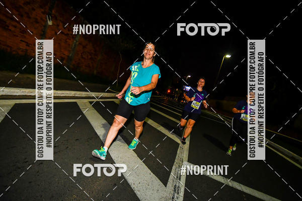 Buy your photos of the eventItu Night Run on Fotop
