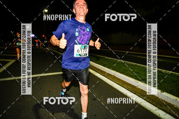Buy your photos of the eventItu Night Run on Fotop
