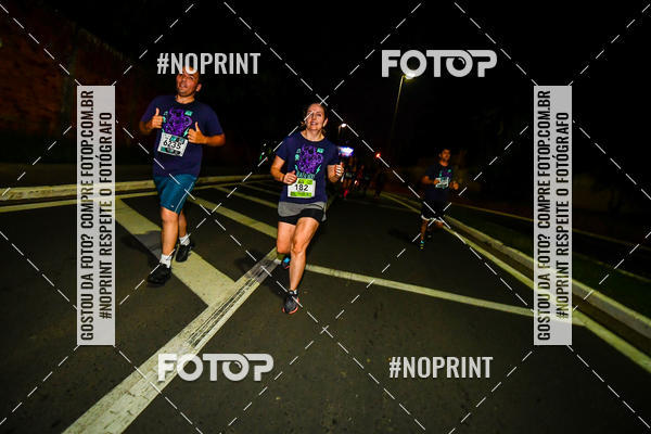 Buy your photos of the eventItu Night Run on Fotop