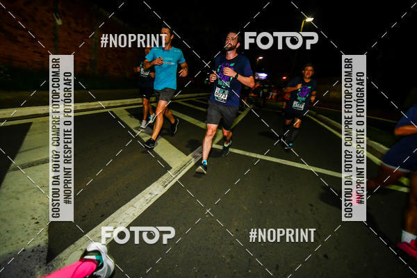 Buy your photos of the eventItu Night Run on Fotop