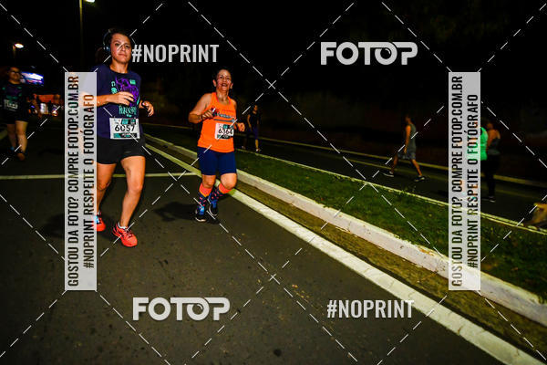 Buy your photos of the eventItu Night Run on Fotop
