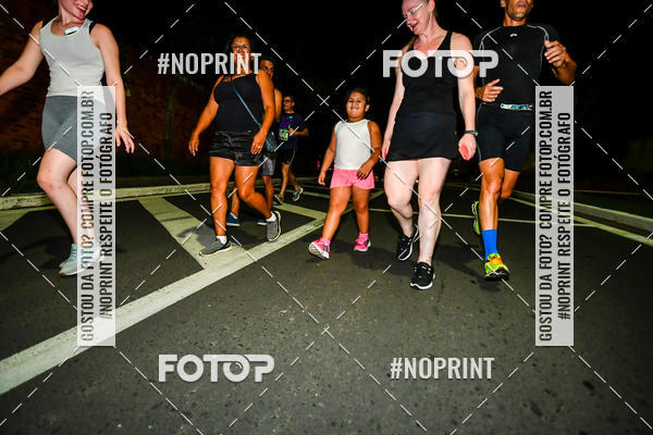 Buy your photos of the eventItu Night Run on Fotop