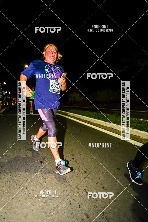 Buy your photos of the eventItu Night Run on Fotop