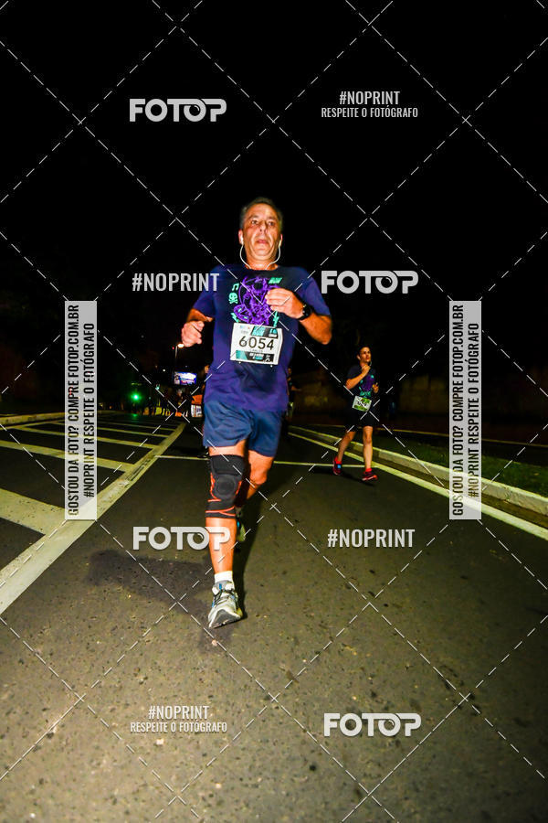 Buy your photos of the eventItu Night Run on Fotop