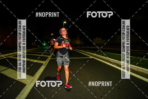 Buy your photos of the eventItu Night Run on Fotop