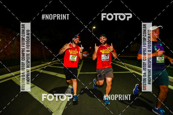 Buy your photos of the eventItu Night Run on Fotop