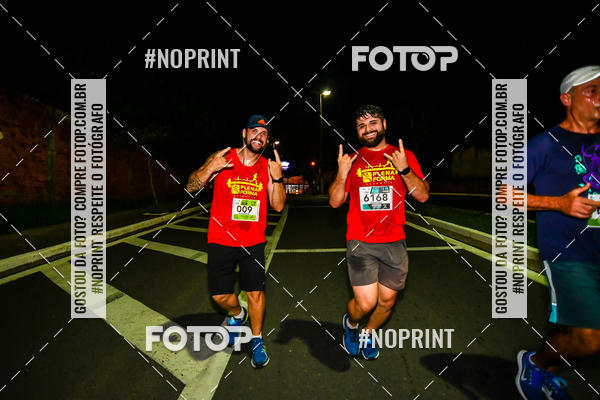 Buy your photos of the eventItu Night Run on Fotop