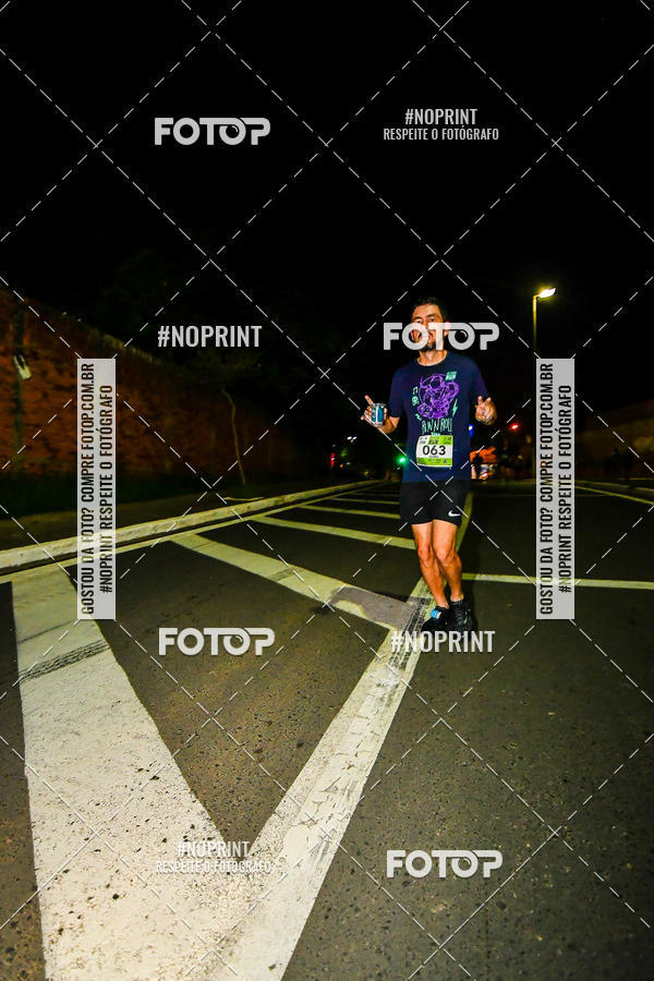 Buy your photos of the eventItu Night Run on Fotop