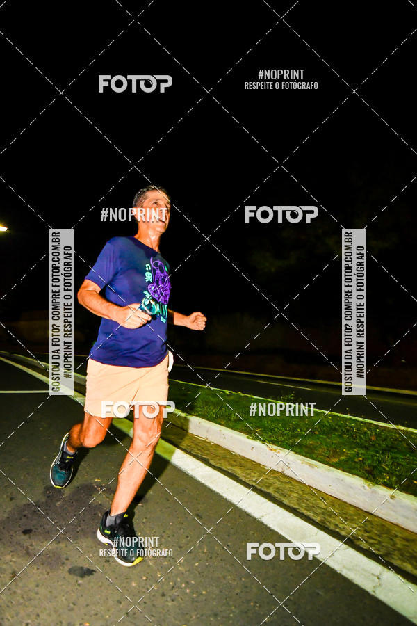 Buy your photos of the eventItu Night Run on Fotop