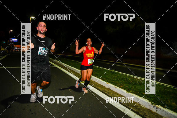 Buy your photos of the eventItu Night Run on Fotop