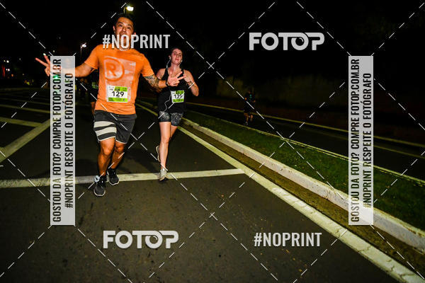 Buy your photos of the eventItu Night Run on Fotop