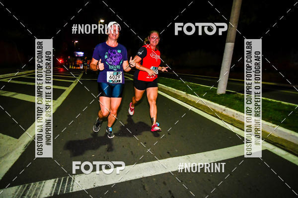 Buy your photos of the eventItu Night Run on Fotop