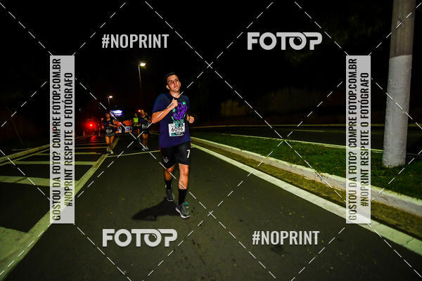 Buy your photos of the eventItu Night Run on Fotop