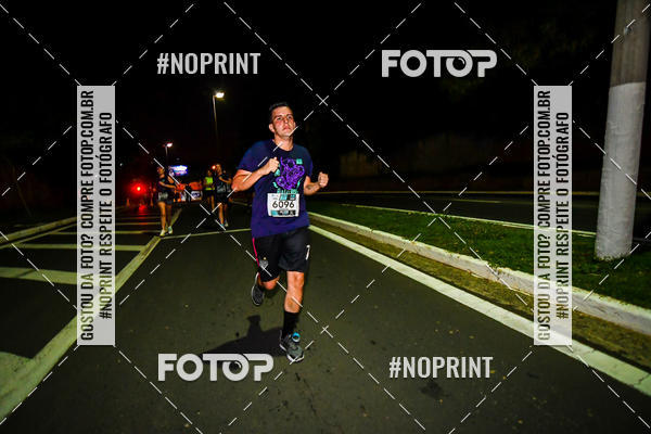 Buy your photos of the eventItu Night Run on Fotop