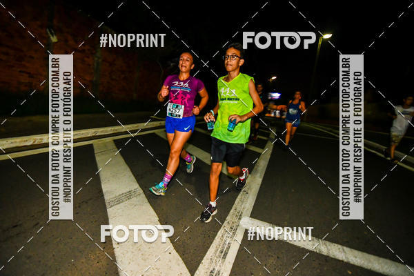 Buy your photos of the eventItu Night Run on Fotop