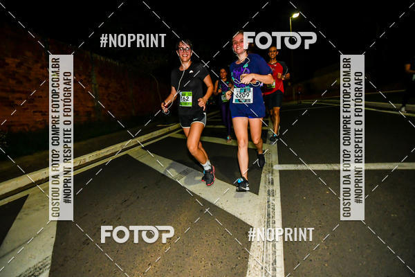 Buy your photos of the eventItu Night Run on Fotop