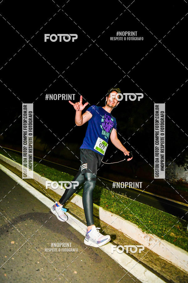 Buy your photos of the eventItu Night Run on Fotop
