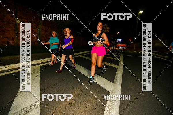 Buy your photos of the eventItu Night Run on Fotop