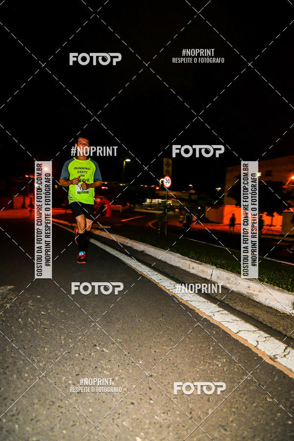 Buy your photos of the eventItu Night Run on Fotop
