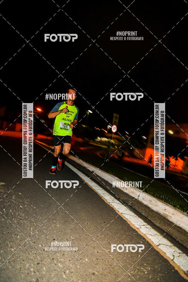 Buy your photos of the eventItu Night Run on Fotop