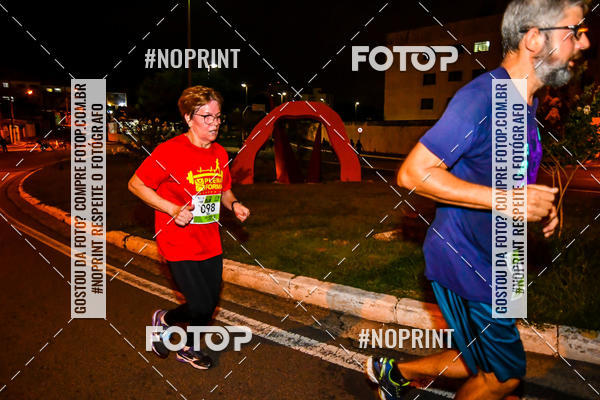 Buy your photos of the eventItu Night Run on Fotop