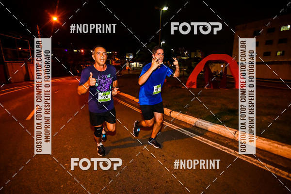 Buy your photos of the eventItu Night Run on Fotop