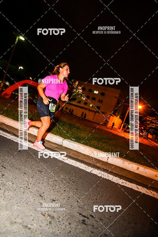 Buy your photos of the eventItu Night Run on Fotop