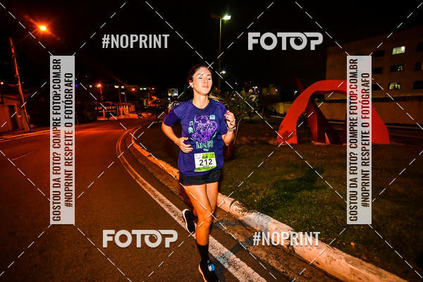 Buy your photos of the eventItu Night Run on Fotop
