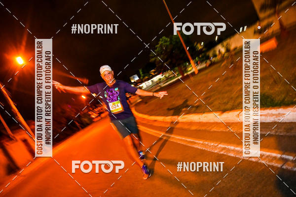 Buy your photos of the eventItu Night Run on Fotop