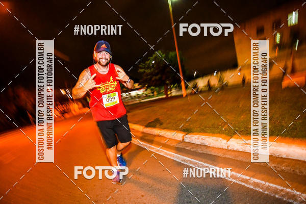 Buy your photos of the eventItu Night Run on Fotop