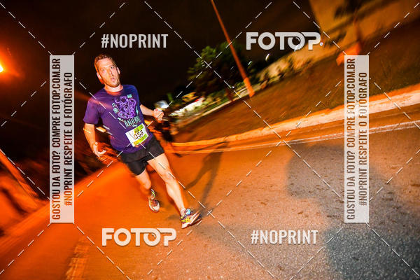 Buy your photos of the eventItu Night Run on Fotop