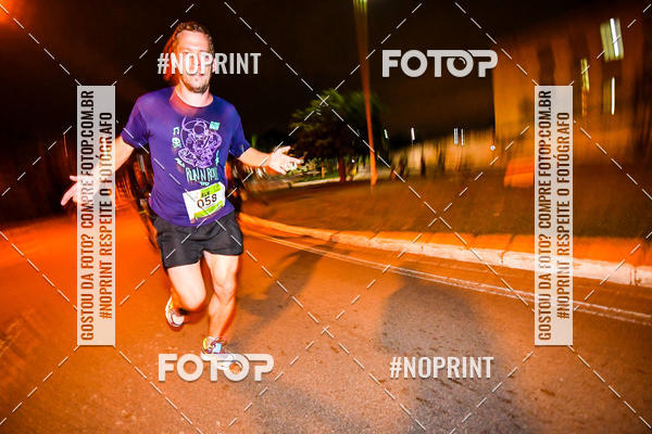 Buy your photos of the eventItu Night Run on Fotop