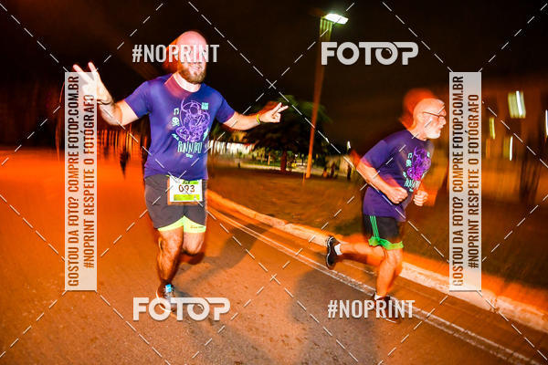 Buy your photos of the eventItu Night Run on Fotop