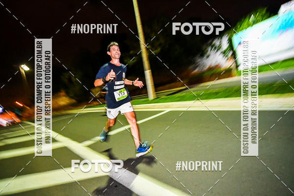 Buy your photos of the eventItu Night Run on Fotop