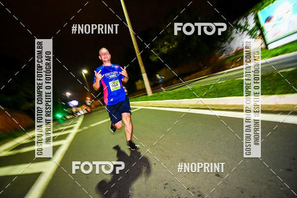 Buy your photos of the eventItu Night Run on Fotop
