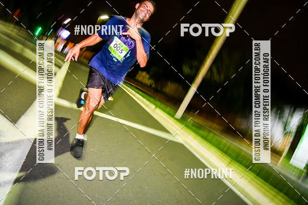 Buy your photos of the eventItu Night Run on Fotop