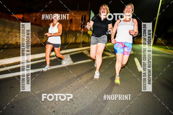 Buy your photos of the eventItu Night Run on Fotop