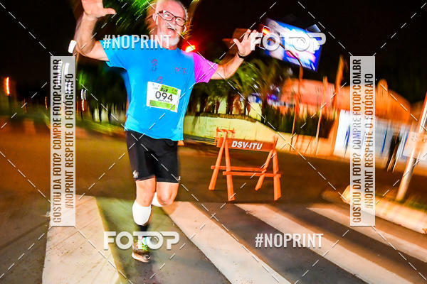 Buy your photos of the eventItu Night Run on Fotop