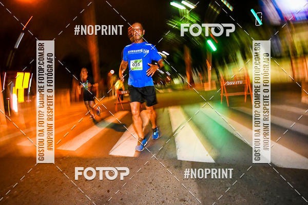 Buy your photos of the eventItu Night Run on Fotop