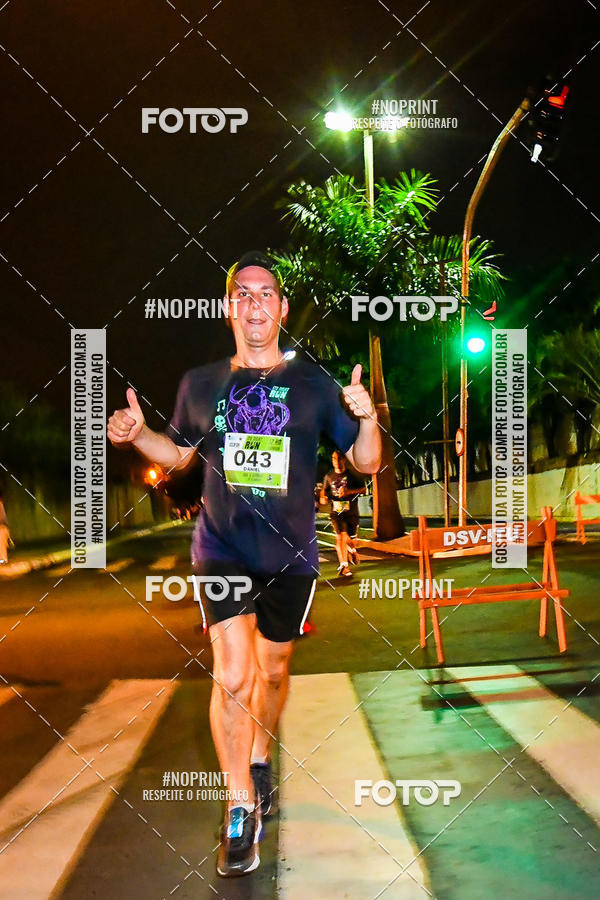 Buy your photos of the eventItu Night Run on Fotop
