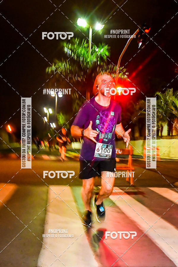 Buy your photos of the eventItu Night Run on Fotop