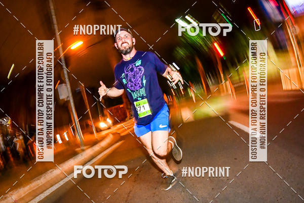 Buy your photos of the eventItu Night Run on Fotop