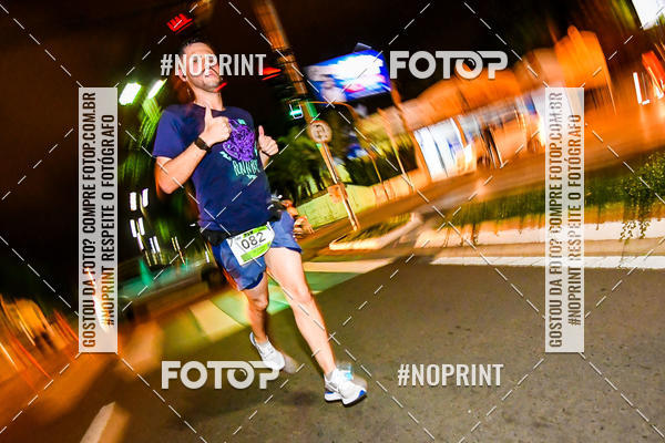 Buy your photos of the eventItu Night Run on Fotop